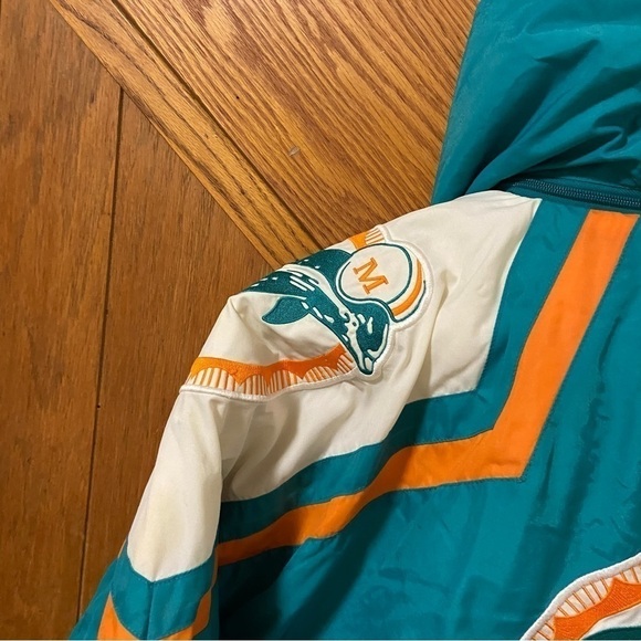 Miami Dolphins Vintage Coat Size Large - Picture 9 of 11